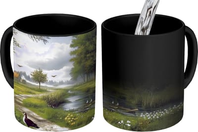 Magische Mok - Foto op Warmte Mokken - Koffiemok - Zandpad - Groen landschap - Water - Magic Mok - Beker - 350 ML - Theemok