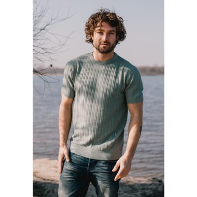 Kultivate Ts Vertical Iceberg Green Maat: XL | Sweaters Outlet | Heren | Groen