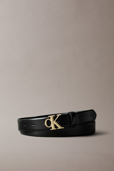 Calvin Klein Ck Buckle 30mm Fixed Belt Black/antique Light Gold Maat: 85 | Riemen Outlet | Dames | Zwart