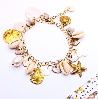 Jeannette-Creatief® - Bedelarmband - Beach Schelpenarmband Kauri - Armband met Schelpen - Roestvrijstalen Bedels - Kauri - Cowrie - Armband met Bedels - Schelpbedels - Armband - Bedels - Schelpen - Zeester - Zoetwaterparels - Moederdag