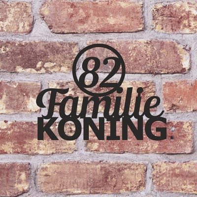 Naambord lasergesneden - Huisnummer - Acrylaat - kunststof naamplaat - gepersonaliseerd - naamplaatje - naambord - handlettering