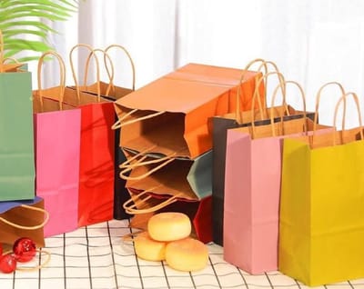 20 stuks kleine zakjes van kraftpapier met handgrepen (21 x 15 x 8 cm) - in 10 kleuren veelzijdig voor feestjes, handwerk en bewaren