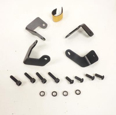 Visserie fixation support valise GIVI pour moto Honda 750 NC X 2014 2015 1111KIT Neuf
