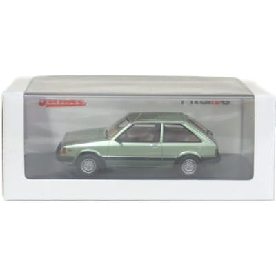 Schuco Mazda Familia 323 Metallic Groen LHD Afgewerkt Model 1/43 1980-84 gray