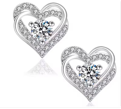 Selevie Oorbellen Witgoud Hartje - Hartvormige oorbellen met Moissanite 1ct
