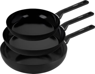 Combekk Tundra Easy Pannenset 3-delig - Koekenpan Ø 24 cm + Koekenpan Ø 28 cm + Wok Ø 28 cm - PFAS-vrij - Non-stick Keramische antiaanbaklaag - 100% Gerecycled aluminium - Geschikt voor inductie - Vaatwasserbestendig - Zwart