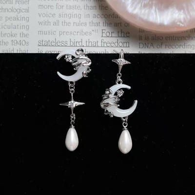 Maan Waterdruppel Hanger Oorbellen Studs Voor Vrouwen Vintage Niche Ontwerp Elegante Ster Asymmetrische Oorbellen Sieraden Accessoires Cadeaus gray