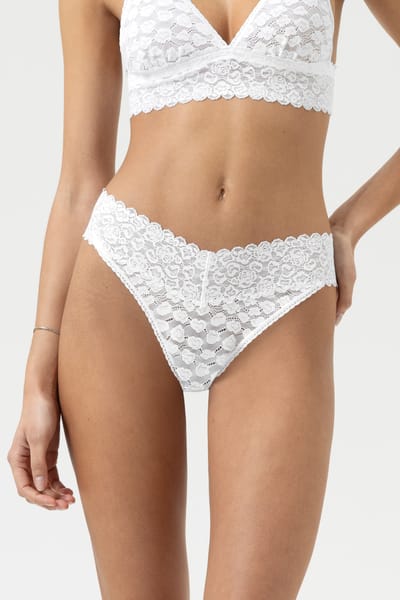 String Serie Savage Lace Wit