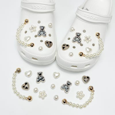 Schoenaccessoires-geschikt voor crocs charms- geschikt voor crocs pins- geschikt voor crocs Accessoires- geschikt voor Crocs Jibbitz-CJ-271 Kralen Ketting Tie Zwarte Beer