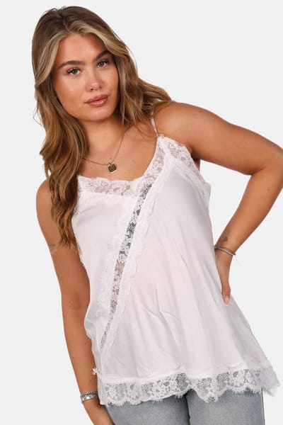 Getdrezzed Top - Maat: XS - Asymmetrische kanten top met verstelbare bandjes wit