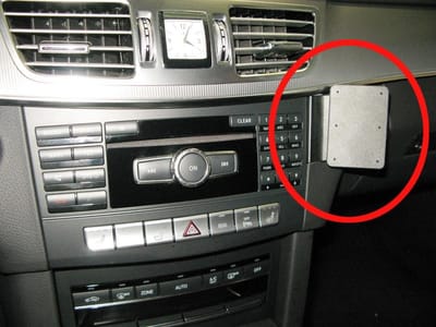 Brodit ProClip houder geschikt voor Mercedes Benz E-Klasse Sedan/ Station 2014-2016 Angled mount