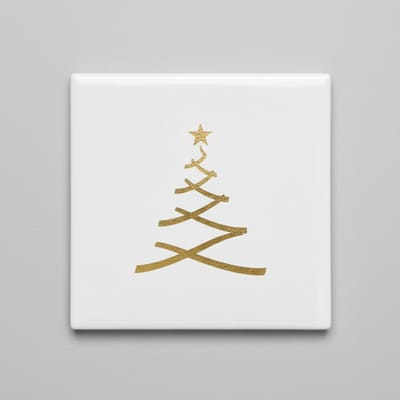 Minimalistische Gouden Kerstboom Keramische Tegel – Elegante Kerst Wanddecoratie – Moderne Feestelijke Woondecoratie – 15 × 15 cm