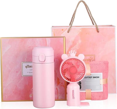 Wellness Cadeau Set - Verzorgingspakket Cadeau - Feestelijke Gelegenheden - Praktische Items - 25 x 24 x 12 cm - Roze