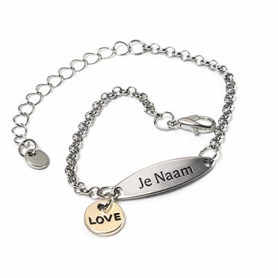 Armband met graveer, Armband met naam, Gepersonaliseerde armband met naamgravure en LOVE-bedel - zilverkleurig met goudkleurig detail, Armband met naamplaatje ,graveerarmband