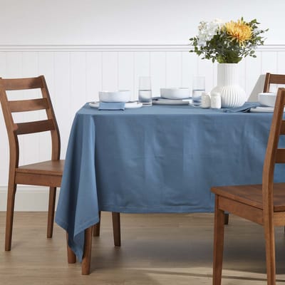 Homescapes tafelkleed blauw - 137 x 137 cm, 100% katoen