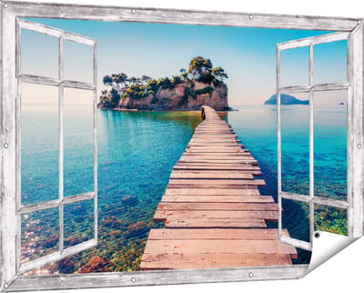 Gards Tuinposter Doorkijk Pad op het Water naar een Grieks Eiland - 150x100 cm - Tuindoek - Tuindecoratie - Wanddecoratie buiten - Tuinschilderij