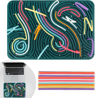 Grote Sensorische Activiteitenbord 20 x 29,5 cm van Silicoon voor Autisme en ADHD - Stressverlichting voor Kinderen en Volwassenen met Reiszak en 40 Touwen