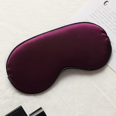 Zijden Verduisterende Slaapmasker voor volwassenen - Vrouwen en Mannen -  Verstelbaar - Oogmasker - Nachtmasker - Reismasker - Slaap masker - Oog masker - Wine