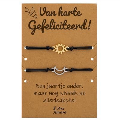 Vriendschapsarmbandjes voor 2 "Van Harte Gefeliciteerd" - Zon & Maan - BFF Armbandjes met Verjaardags Cadeau Kaartje - Zilverkleurig & Goudkleurig - Elastisch Verstelbaar - Pax Amare