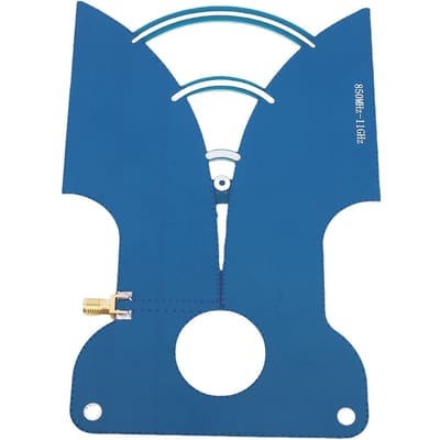 Antennes UWB Surveyor Ultra Large Bande 4 7dBi Gain 840MHz 11GHz Petit Portable avec Connecteur SMA Femelle Transmission d'Image