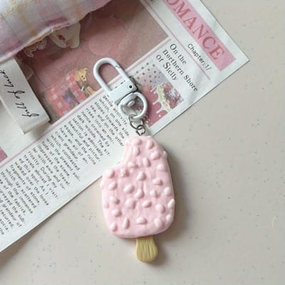 Porte-clés pendentif de sac porte-clés de crème glacée au chocolat porte-clés de voiture breloques porte-clés de simulation de nourriture accessoires de bijoux porte-clés en résine couple rose