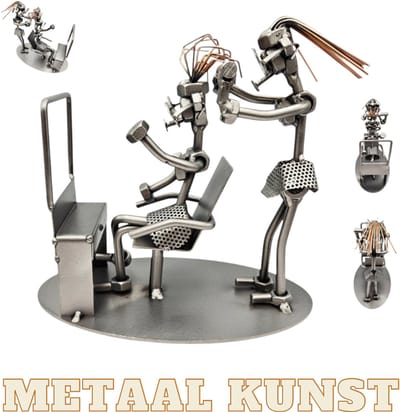 Kapster-metaal kunst-metaal beeld-hairstyle-het best cadeau-uniek-sinterklas gift-kerst-geschenk-kapper