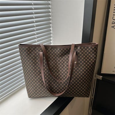 Grand sac tendance pour femme, nouveau sac à bandoulière simple et tendance, grande capacité, pour les déplacements, sac fourre-tout tendance à porter à la main gray