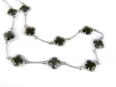 model 10 Fiori collier in zilver donkergrijze klavers