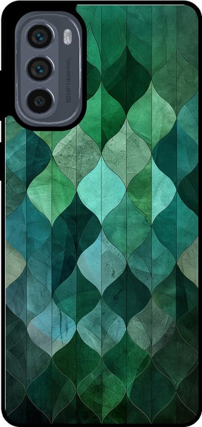 Smartphonica Telefoonhoesje Geschikt voor Motorola Moto G62 5G met groene bladeren opdruk - TPU backcover case green leaf design - Groen geschikt voor Motorola Moto G62 5G