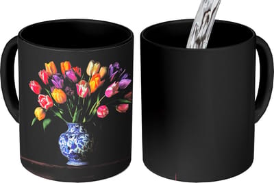 Magische Mok - Foto op Warmte Mokken - Koffiemok - Tulpen - Kleuren - Hout - Vaas - Magic Mok - Beker - 350 ML - Theemok