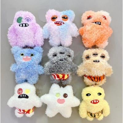 30 pièces/lot 10 cm Mignon Petit Monstre Peluches Pendentifs Nouveauté Monstres Poupées Ornements à Suspendre porte-clés cadeaux white