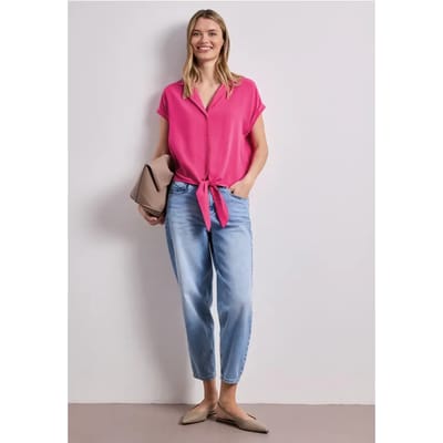 Blouse met overhangende schouders en bowlingkraag