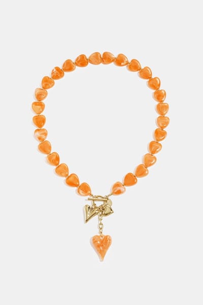 Kralenketting met Hartjes & Bedels – Koningsdag Special - Stainless Steel & Acryl Kralen Ketting – Goudkleurig met Oranje – 47 cm – Dames Bedelketting - Cadeau voor haar