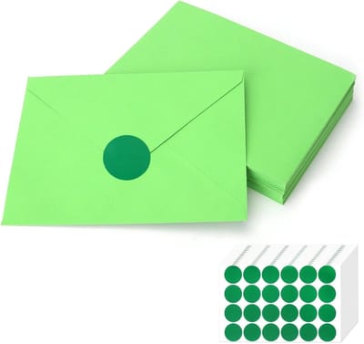 Hoogwaardige B6 Enveloppen zonder Venster, 50 Stuks in Groen, Perfect voor Uitnodigingen, Wenskaarten en Feestelijke Gelegenheden, 110 g Papier met Decoratieve Dots