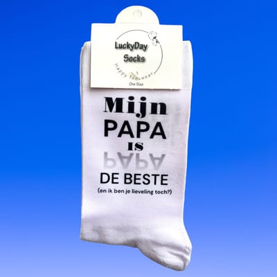 Liefste papa - vaderdag cadeau - Beste Papa - Hou van je - Verjaardag - Gift - Vader cadeau - Sokken met tekst - Witte sokken - Cadeau voor man - Kado - Sokken - Verjaardags cadeau voor hem - Vaderdag - LuckyDay Socks - Maat 37-44