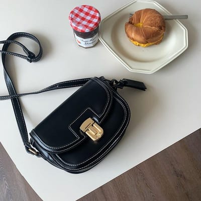 Herfst Nieuw Koreaans Ins Niche Contrasterende Kleur One-shoulder Schuin Zadeltas Retro Veelzijdig Oksel Klein Tasje Vrouwen