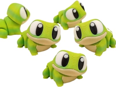 Daity 5-pack mini kikkerfiguren - amfibische huisdieren voor op het bureau - verzamelbare zakkikkers - fidget-speelgoed voor tieners en volwassenen - 5 cm grote - beweegbare dieren - 3D-geprint