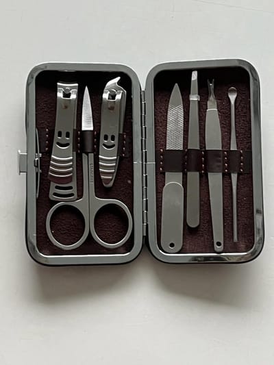 CHPN - Manicure Set - Manicure items - Reisetui - Nagelknip set - Nagelschaar - Nagelschaar - Bruin - Pedicure setje