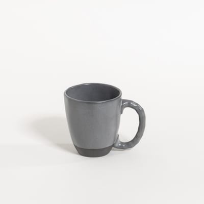 The Table atelier - kopje met oor - Ø 7 - 130 ml - handgemaakt - grijs