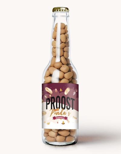 Pinda's Proost Smokehouse 220 gram, 12 bierflesjes vol heerlijke pinda's