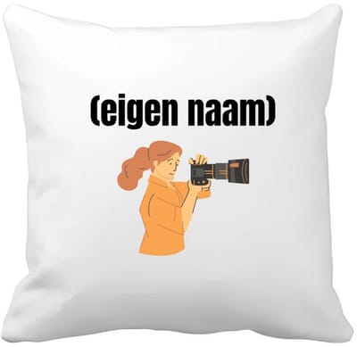 Akyol - fotograaf vrouw met eigen naam Kussen hoes - Fotograaf - fotografen - leuk cadeau voor iemand die houd van foto's maken - cadeau - kado - 40 bij 40 cm