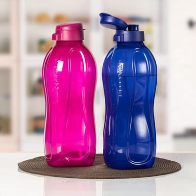Tupperware Aquasafe Set van 2 plastic flessen met klapdeksel, 2 liter