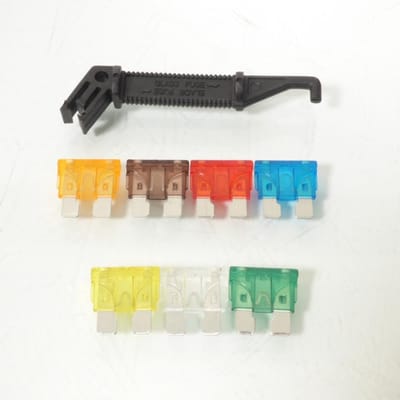Pièce électrique diverse RMS pour auto moto scooter 200 fusibles Neuf
