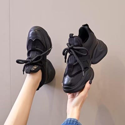 Hoogteverhogende inlegzool Papa schoenen Dames Nieuw Lente en Herfst Kleine Dikke Zool Gebakken Straat Damesschoenen Platform Vrije Tijd Sneaker 40 zwart