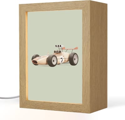 Nachtlampje 15x20 cm - Kinder lampje - Beige - Raceauto - Groen - Tafellamp kinderkamer - Slaapkamer lamp - Bedlamp kinderen - Kinderlampje stopcontact - Wandlamp babykamer - Nachtlampjes