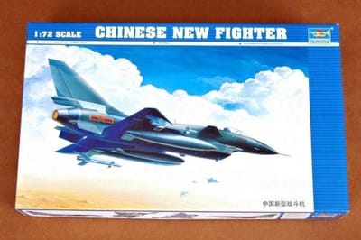 Trumpeter Chinese Fighter J-1 1:72 – J-10 Gevechtsvliegtuig Modelbouwpakket – Plastic Vliegtuig Model Kit