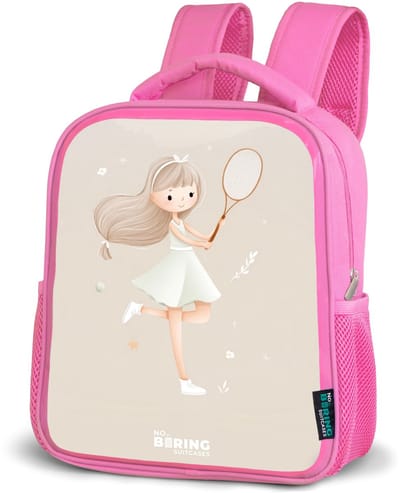 NoBoringSuitcases.com® - Rugzak roze - Schooltas meisjes - Meisje speelt tennis in beige kleuren - Kinder rugtas meisje - Boekentas kind - Kinderrugzak voor school - Schoolrugzak