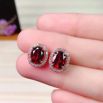 Creatief Ontwerp Verfijnde Kristal Robijn Oorbellen Nieuw in Klassiek Retro Bruiloft Bruids Accessoires Sieraden voor Vrouwen brown