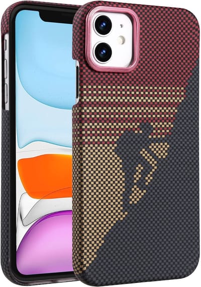 Hoesje Geschikt voor iPhone 15 Hoesje Rood - Carbon Hoesje Geschikt voor MagSafe iPhone 15 - Shockproof Back Cover