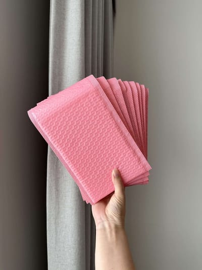 Planet Pink - Verzendzakjes donkerroze 15 x 20 cm per 10 stuks